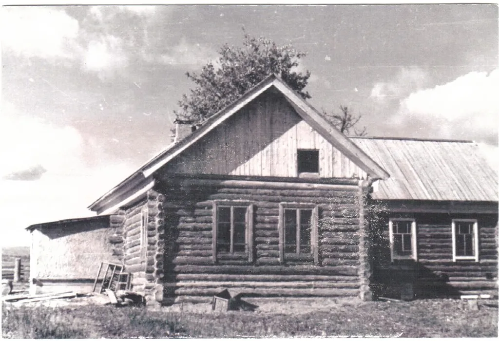 Строительство Люгинского клуба